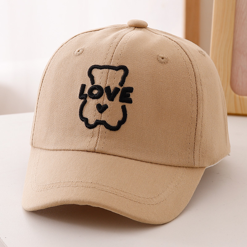 Baseball Cap Structured - Simple and cute hollow-profile teddy bear